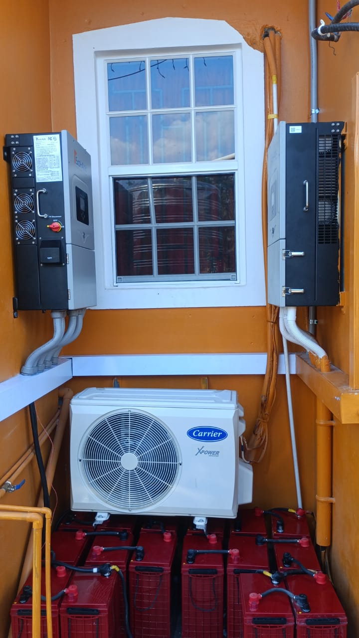 4.5 kW Hybrid Solar System