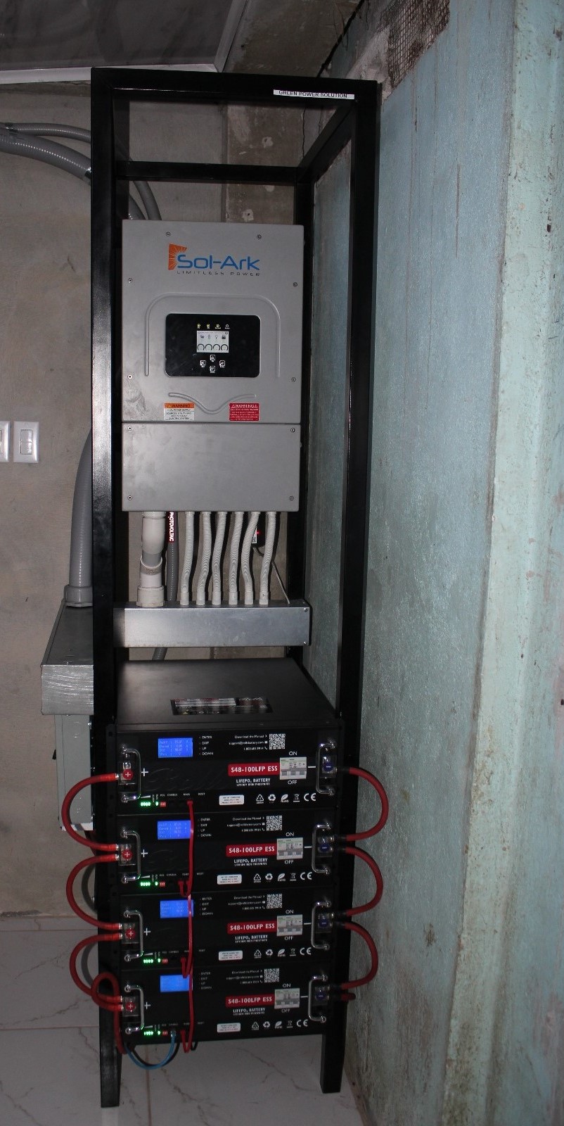 8.28kWp Hybrid Solar System